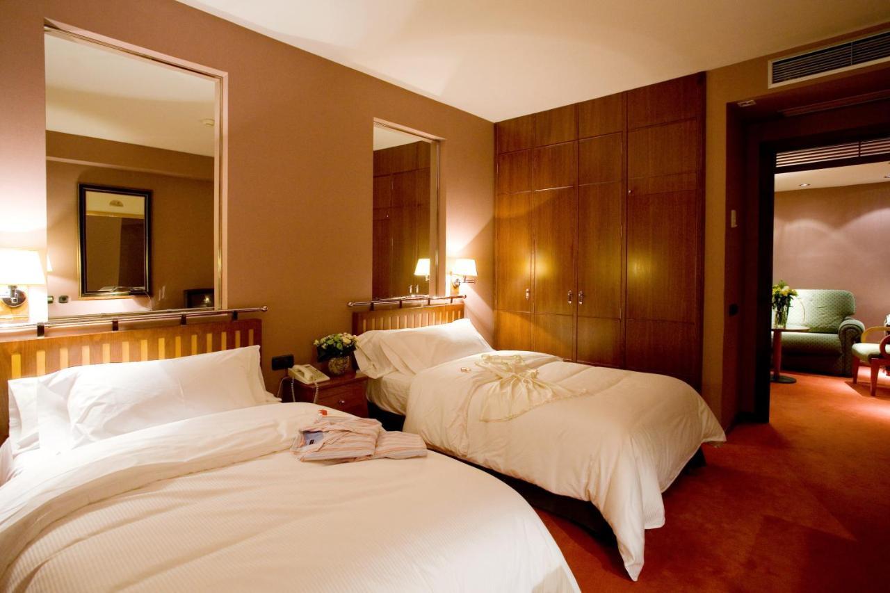 Hotel Palafox سرقسطة المظهر الخارجي الصورة